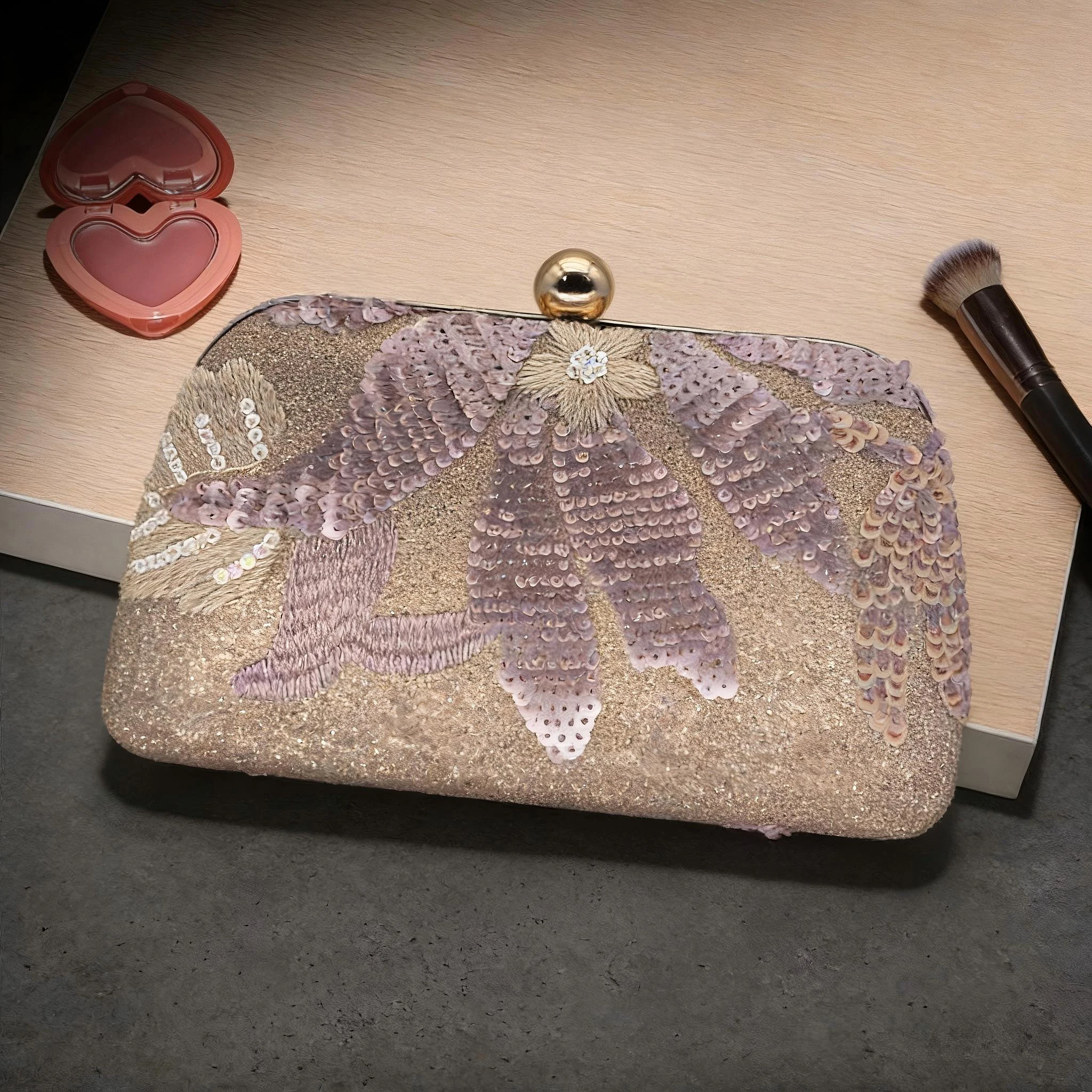 nova-bolsa-de-noite-com-lantejoulas-metalicas-design-exclusivo-versatil-para-diversas-ocasioes-de-casamento-e-festas-bolsa-ideal-para-madrinhas
