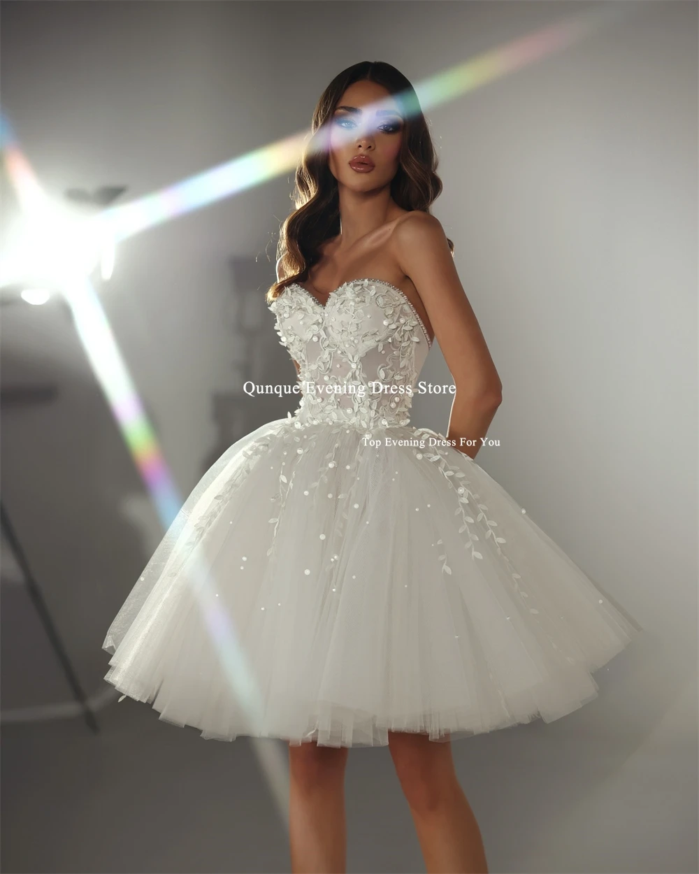 Qunque فساتين زفاف قصيرة على شكل كرة فساتين زفاف على شكل قلب لؤلؤ صغير تول ثوب زفاف ساحر مزين رداء De Mariée مخصص