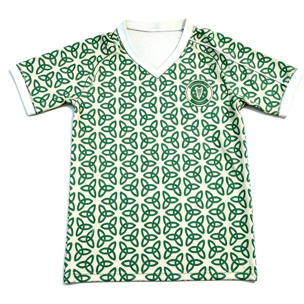 Celtic Knot All‑Over Print V‑Neck Men T‑Shirt 2026 Short Sleeve Casual Daily Fashion Tee