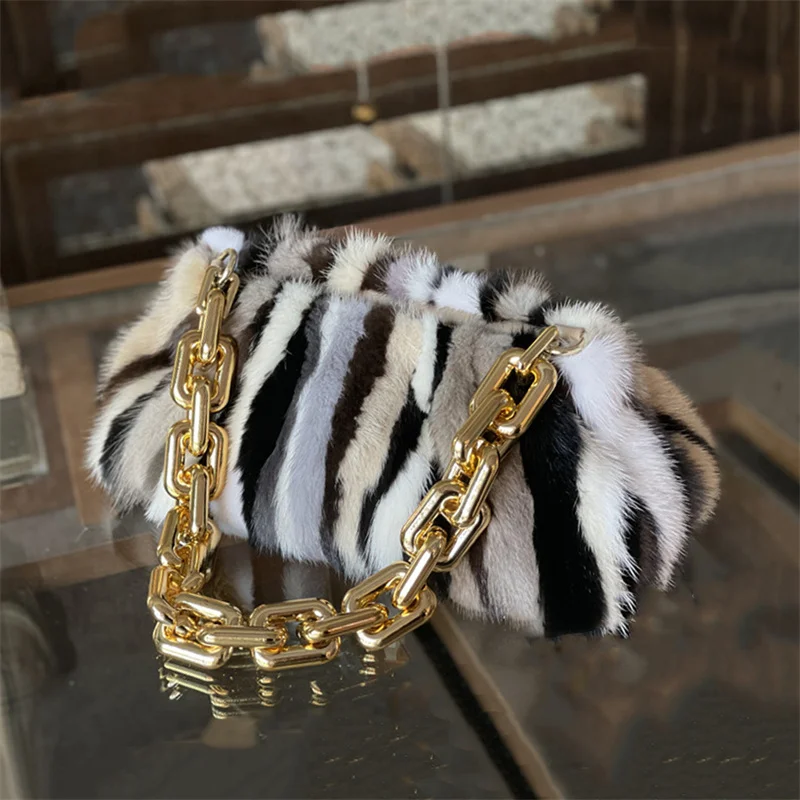 Winter Style Clip Bag Mink Fur Bags Y2K Fuzz Clutch Bag for Women Prom Dresses for Women Wedding Items Party Bag Women's Purse
