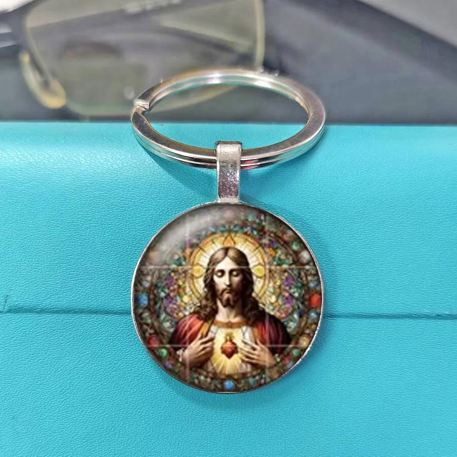 Vintage Multiscene Exquisite Holy Savior Keychain Stained Glass Glossy Dome Keychain Worship Ornament Gift