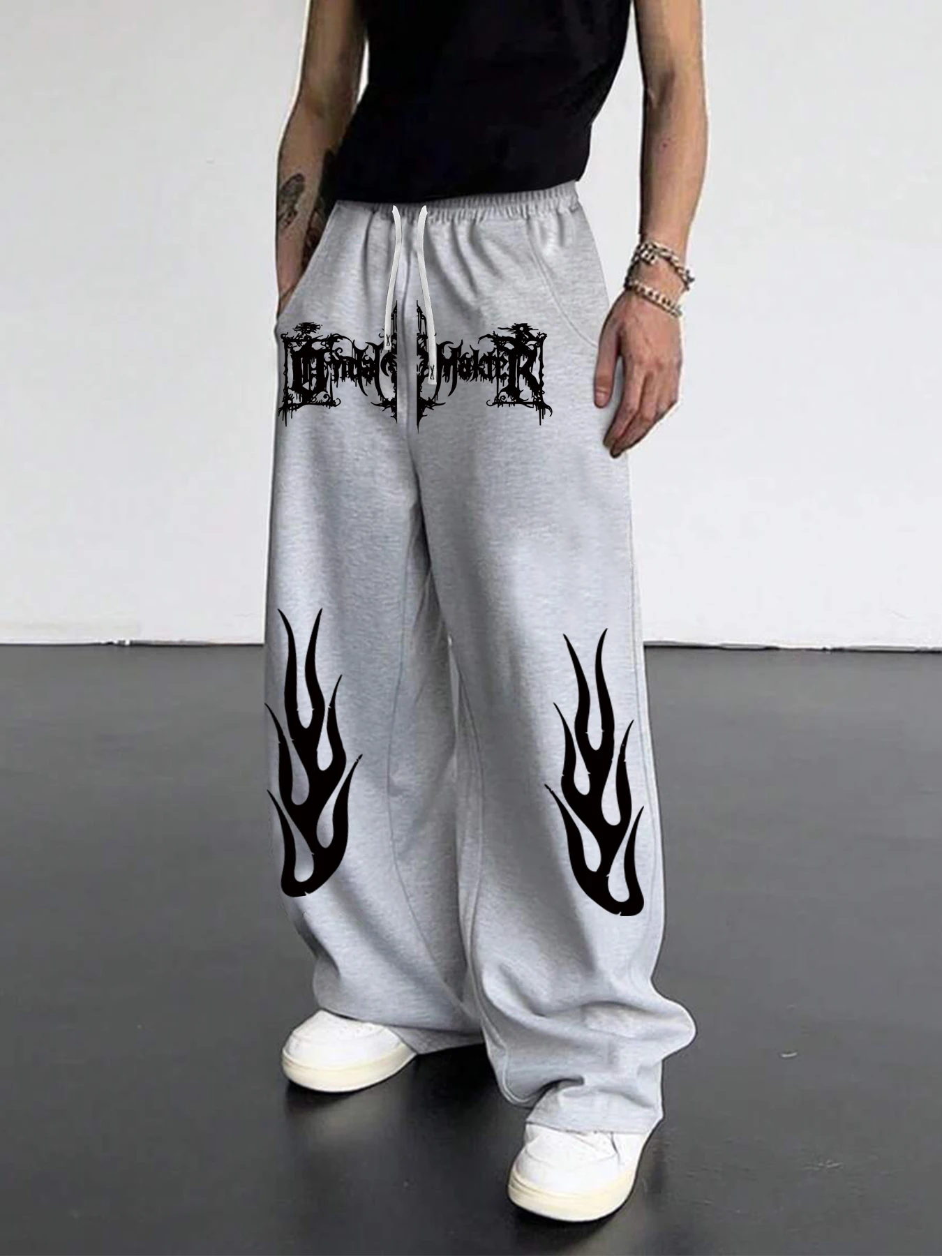 

Men's High Street Hip-hop Dark Style Printed Casual Pants, A Trendy Casual Style for Daily Wear, A Street Fashion Enthusiast
