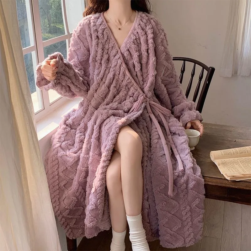 Maiden Jacquard Pattern Coral Fleece Spring and Autumn Payment Above The Knee Princess Home Dress Bathrobe Women Nightdress