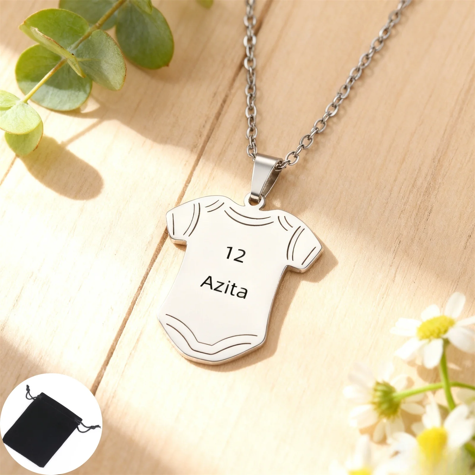 Customized name, jersey number T-shirt necklace stainless steel hip-hop sports football T-shirt necklace fashionable jewelry