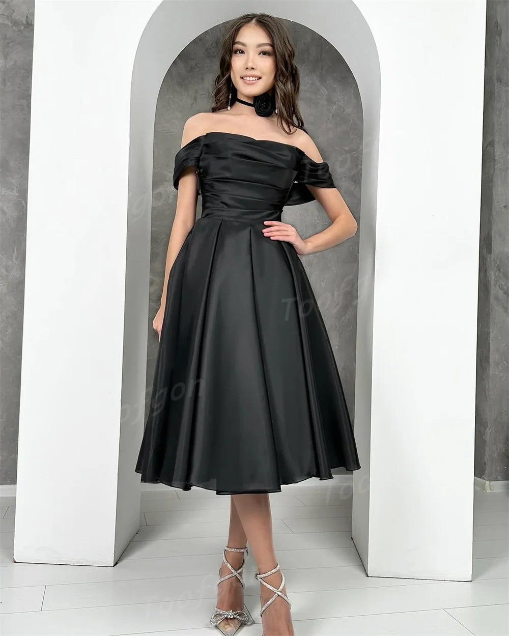Toofgon Schulterfreie schwarze Abendkleider, maßgeschneiderte A-Linie, Teelänge, Ballkleider, Damen-Partykleider für besondere Anlässe