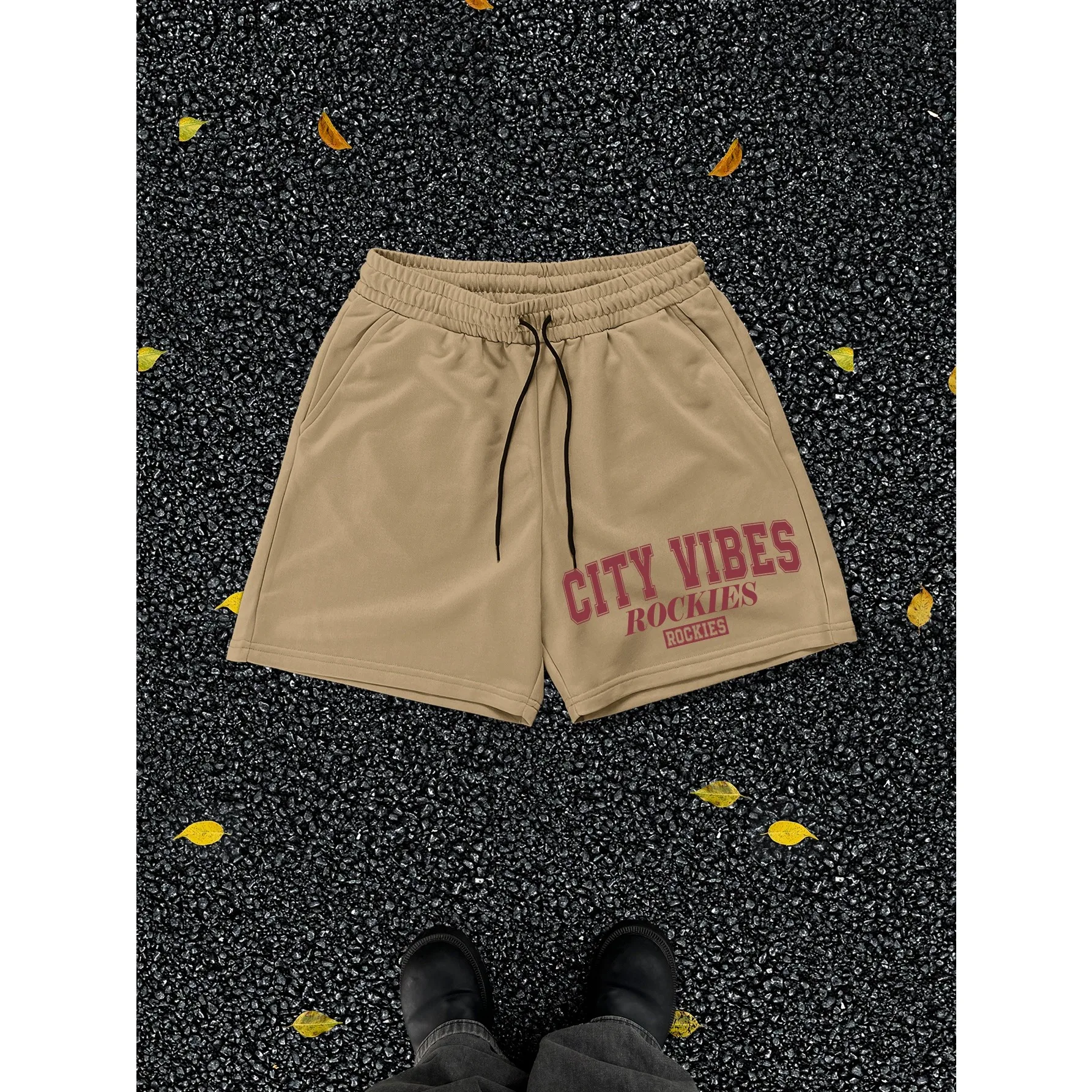 

Men's Letter Pattern Preppy and Sporty Style Shorts Comfortable Lightweight for Summer Outdoor Activities