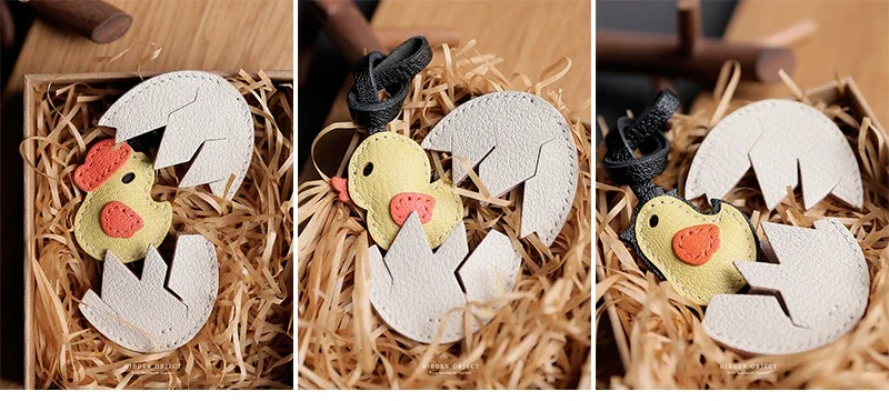 Original design chicken baby bag small pendant pure handmade leather car keychain cute pendant