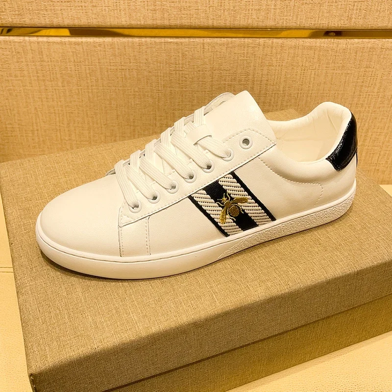 Brand Fashion Embroidered Bee Shoes Man Quality Genuine Leather Mens Sneakers Skate Shoes Luxury Designer Sneakers Shoes for Men