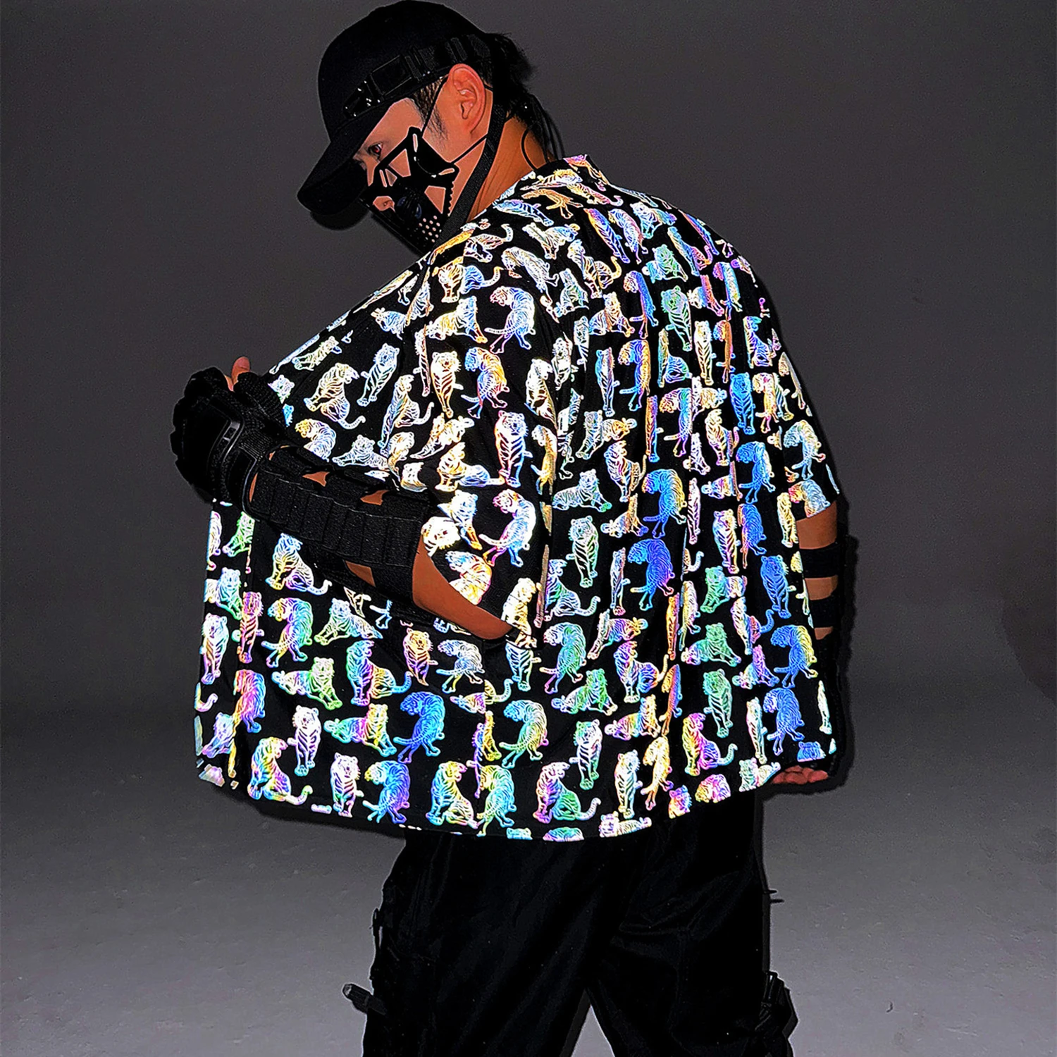 Colorful Reflective Tactical Function T Shirt Man Y2K High Street Personality Printed Techwear Style Men Women Tops Cardigans