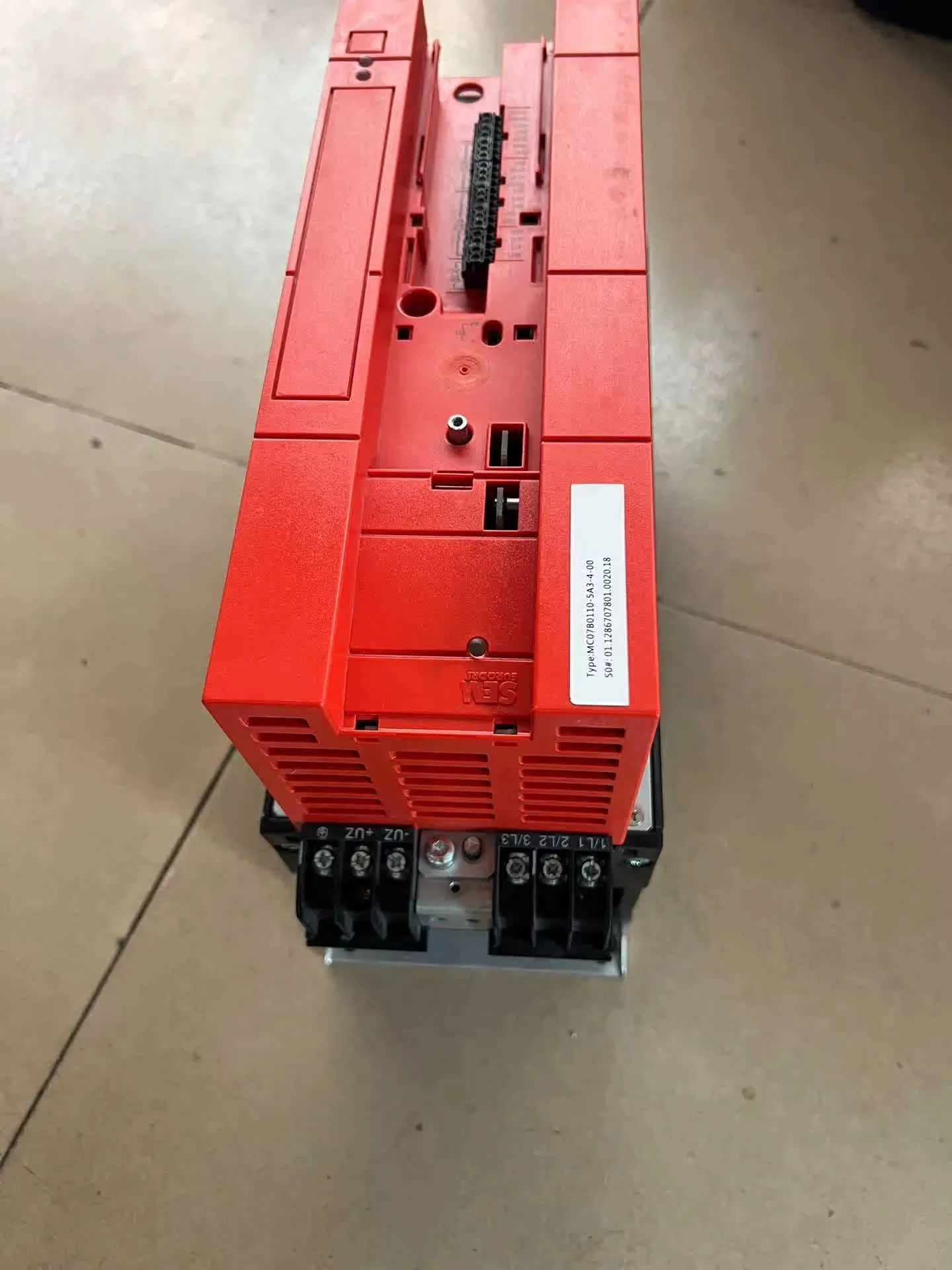 MC07B0110-5A3-4-00 Inversor para SEW MC07B0110-5A3-4-00