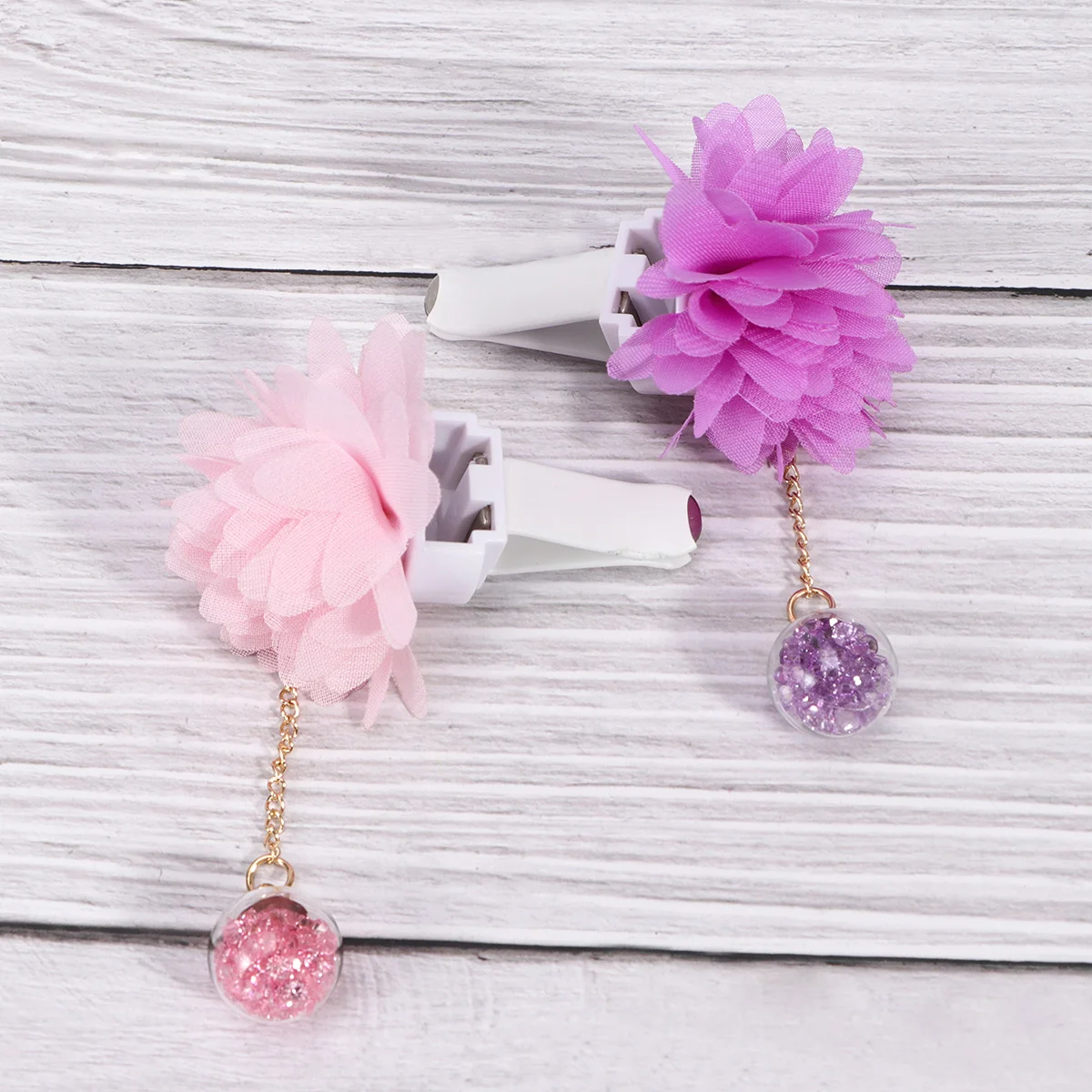 

2 Pcs Aromatherapy Diffuser Diffusers Bowknot Perfume Clip Car Decoration Essential Oil