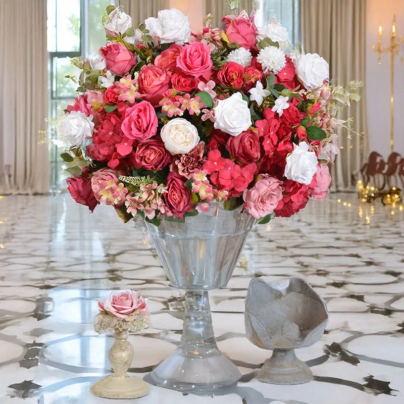 

Искусственные цветочные шары гортензии 70 см идеально подходят для выставочного зала, выставочного зала, витрин, свадебных украшений и маркеры для прохода