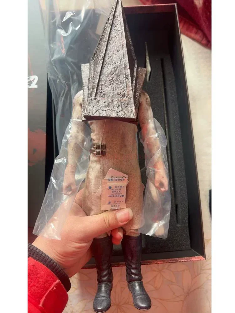 In Stockl Gecco Silent Hill 2 Silent Hill Triangle Headed Executioner 1/6 Art Statue Toys