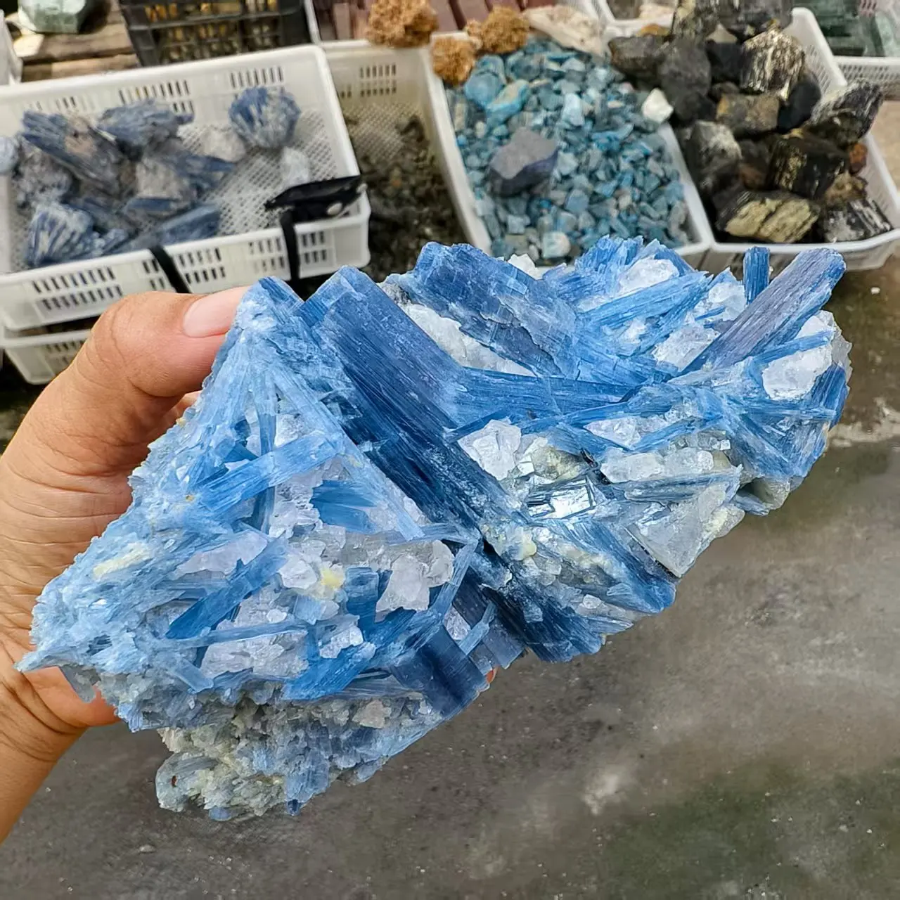 

Naturally Formed! Blue Kyanite Raw Stone, Quartz Crystal Blue Mineral Cluster, Mineral, Spiritual Energy, Healing