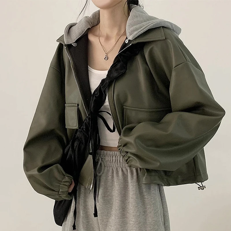 Lässige lose kurze Kapuzen lederjacke für Frauen koreanischen Herbst Winter Retro-Stil Reiß verschluss große Tasche vielseitige Pu-Mantel