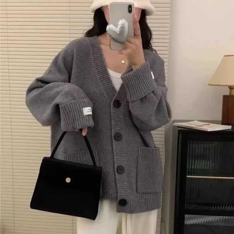 Pull à manches longues pour femmes, manteau Streetwear, mode coréenne, Cardigan tricoté décontracté, col en V, couleur unie, 2026