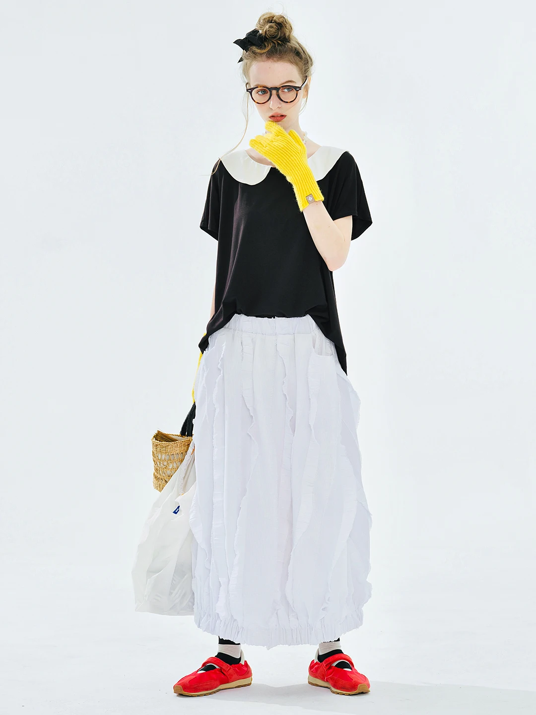 Half length skirt 2025 imakokoni original summer casual art three-dimensional lace dark grid lantern skirt 255073