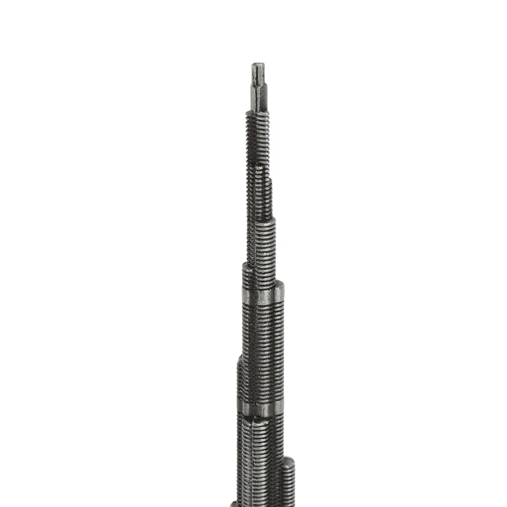 1pcs Gray Alloy Burj Khalifa Tower Model 8.66in Height Miniature Size Dubai Landmark Building Model Metal Tower Statue
