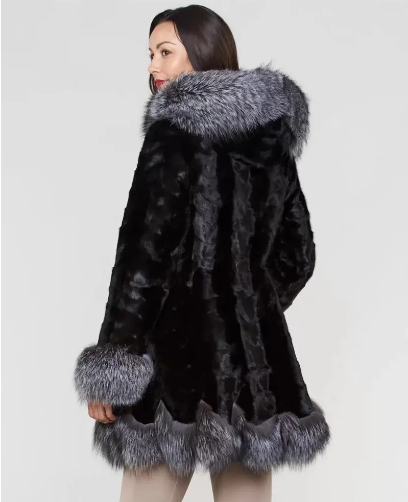 Zimowa Nowa Modna Damska Kurtka ze Sztucznego Futra z Rozszerzanymi Rękawami, Kapturem i Kołnierzem z Imitacji Futra Lisa, Kurtka Damska na Co Dzień i do Pracy, Kolekcja 2025