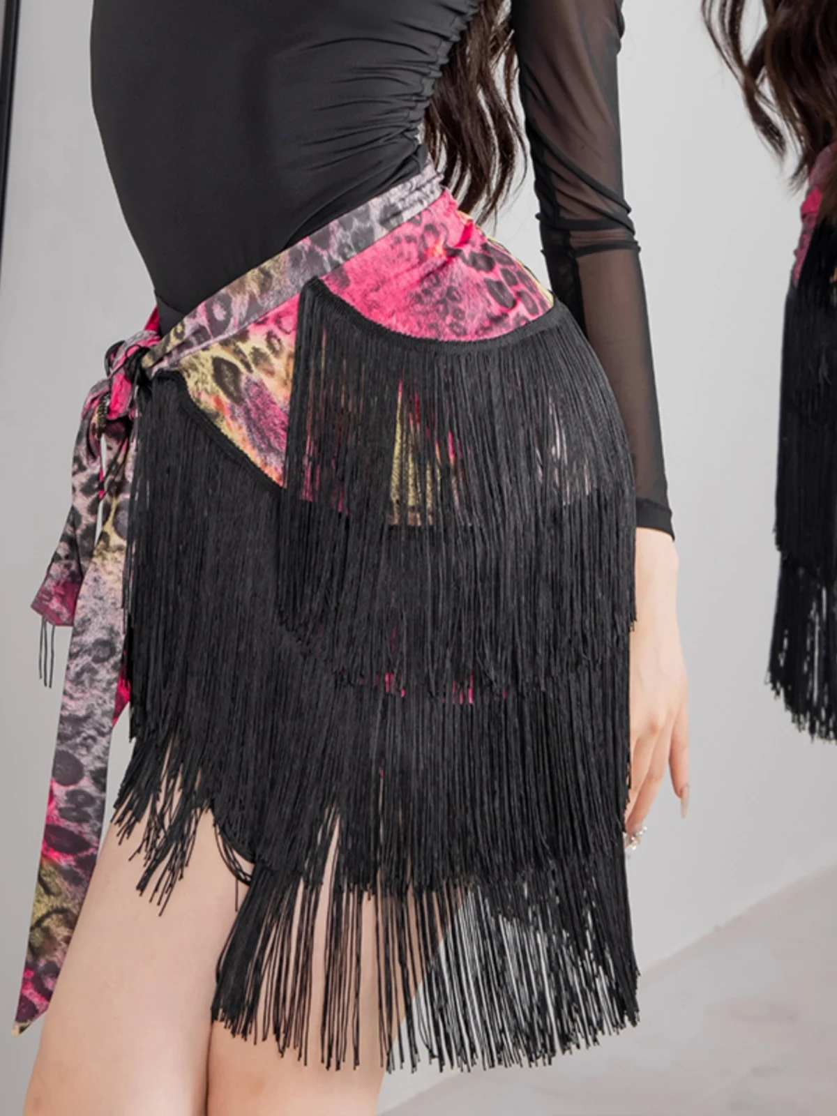 2024 New Adult Women Latin Dance Clothes Long Sleeves Tops Tassel Hip Scarf Latin Skirt Rumba Samba Dance Practice Wear BL13526