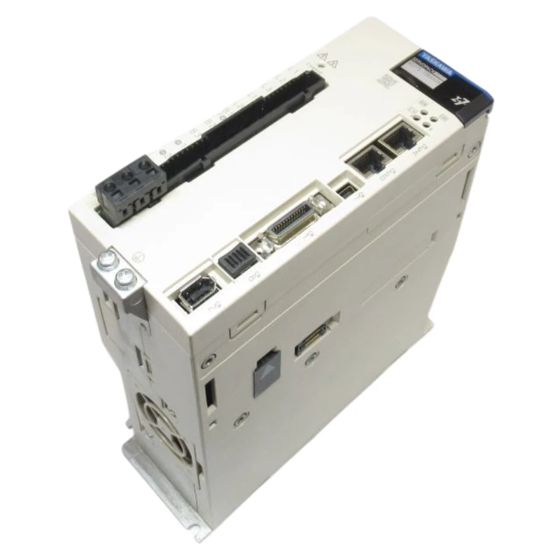 محرك سيرفو Yaskawa SGD7S-7R6AA0A جديد متوفر في المخزون شحن سريع #1