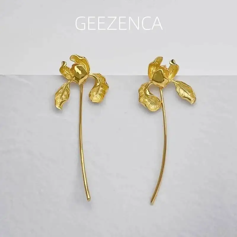 

GEEZENCA стерлингового серебра 925 пробы, висячие серьги с цветком ириса для женщин, оригинальный дизайн, шикарные серьги с 3D гравировкой, 2023, новый подарок