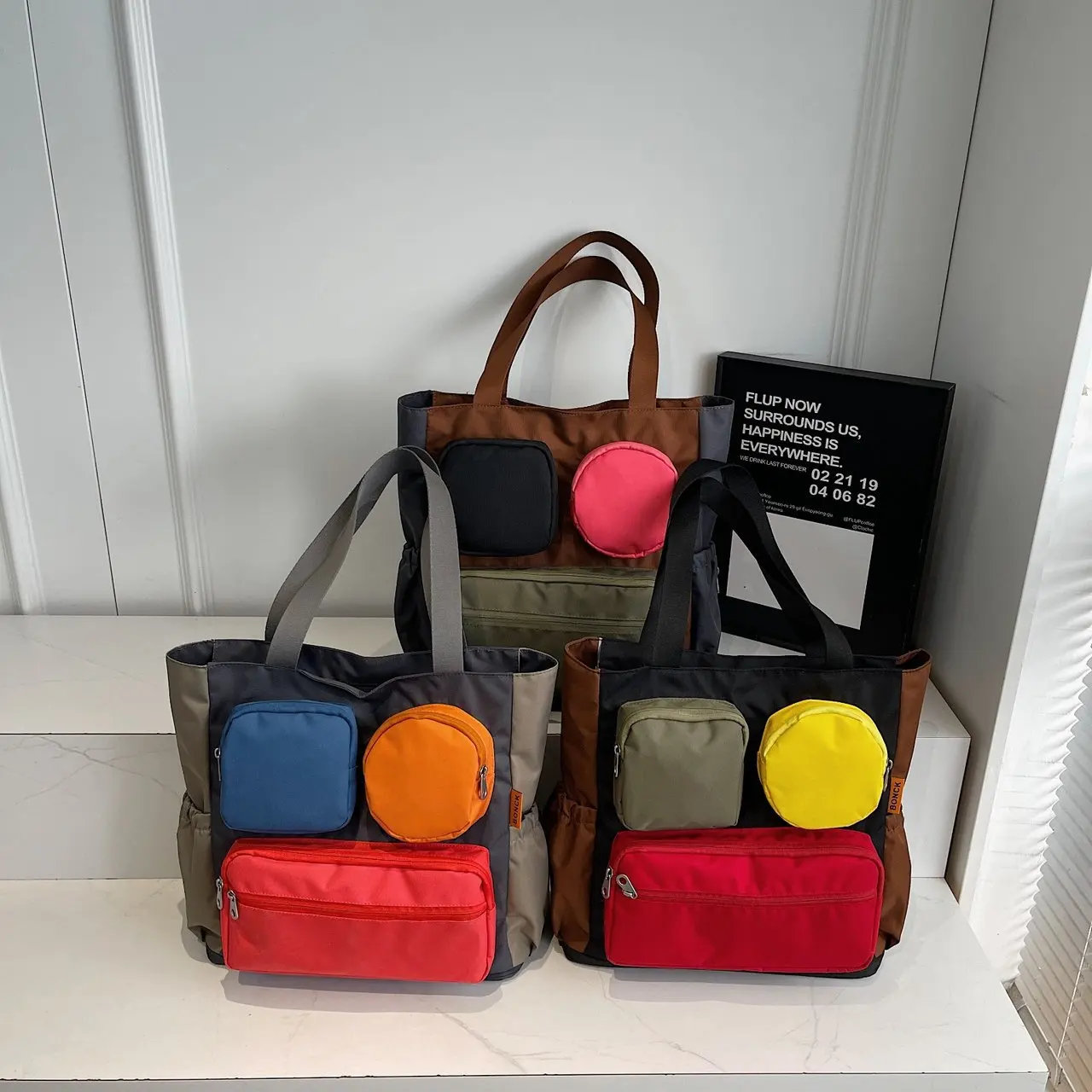 

Polyester lightweight dopamine handbag, large capacity, patchwork, color-matching shoulder bag, water-resistant tote bag