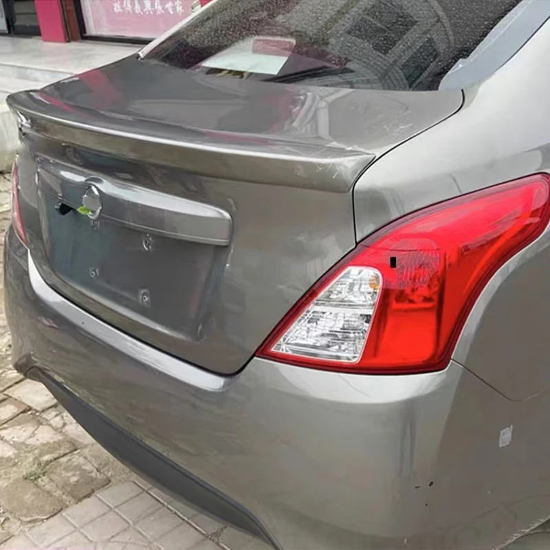 Dla Nissan Versa Spoiler 2011 2012 2013 2014 2015 2016 Sunny Spoiler Wysokiej jakości plastik ABS Tylna pokrywa bagażnika samochodu Spoiler skrzydła — zdjęcie 5