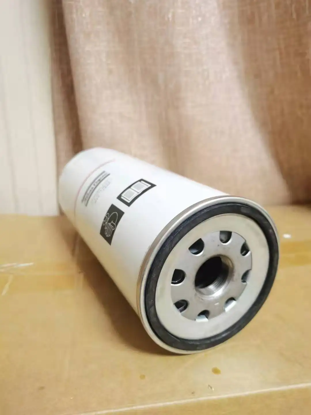 

Масляный фильтр GA200 1614727300 для старых воздушных компрессоров, специальный фильтрующий элемент для технического обслуживания.