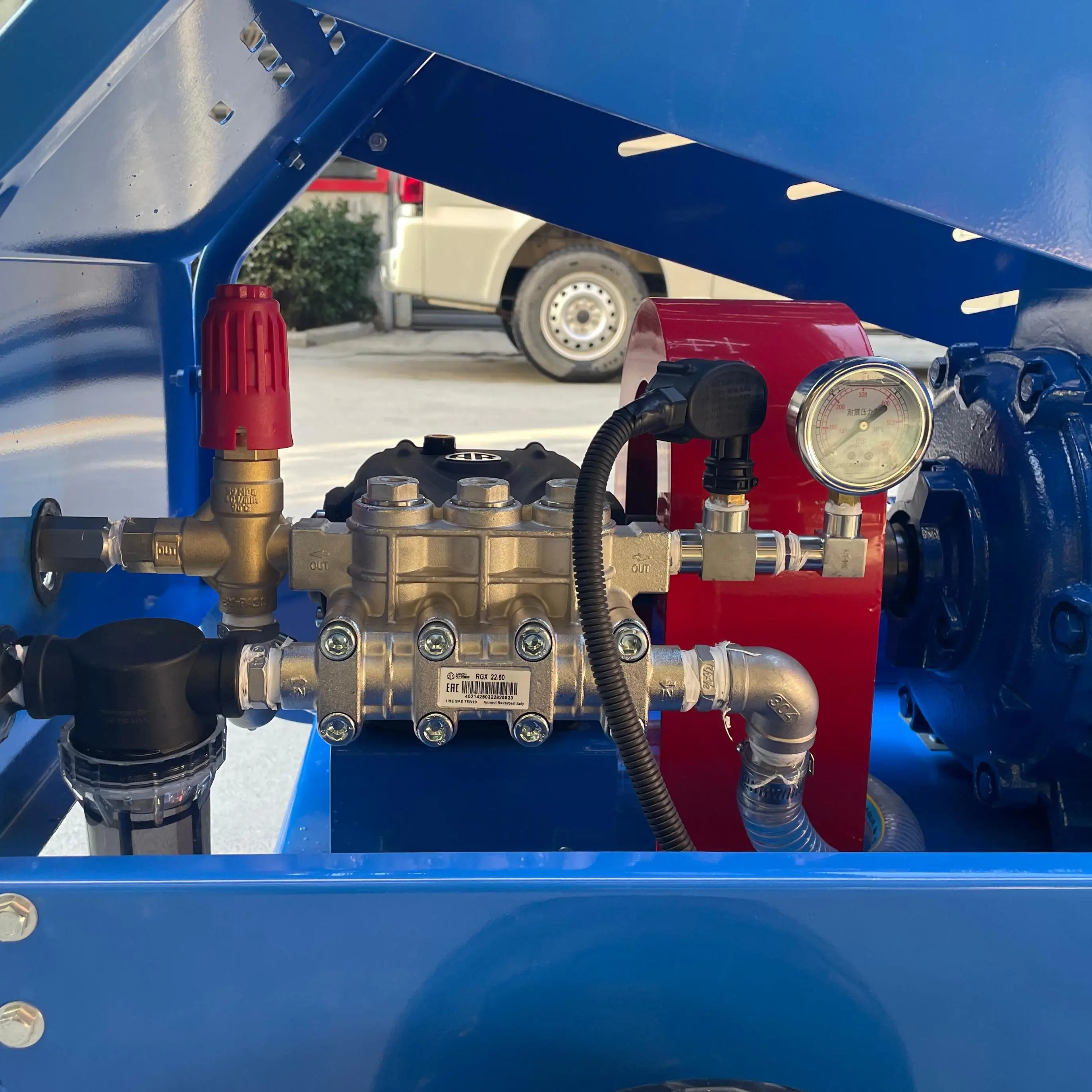 منظفات الضغط الصناعية فائقة الارتفاع للتنظيف الصناعي ويمكنها إزالة بقع الزيت