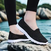 White Sneakers Women Hardloop Luxury Woman Shoe High Topfor Luxury Shoes Women Shoed Women's Leather Loafers Cute Tennis Runes