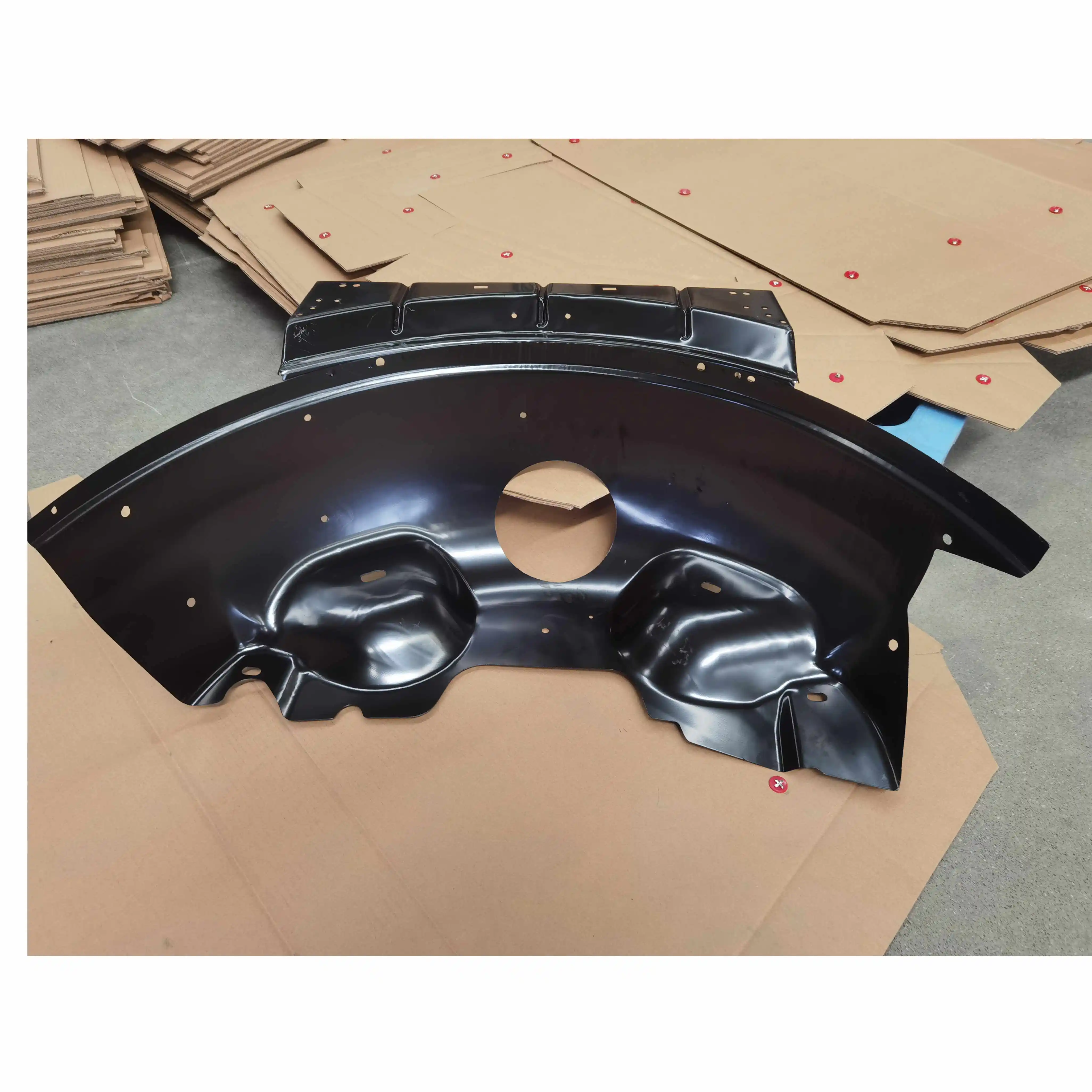 Auto Body Parts Car Front Fender Inner for La-nd R-over Defender 110 Pickup Double Cab TD4