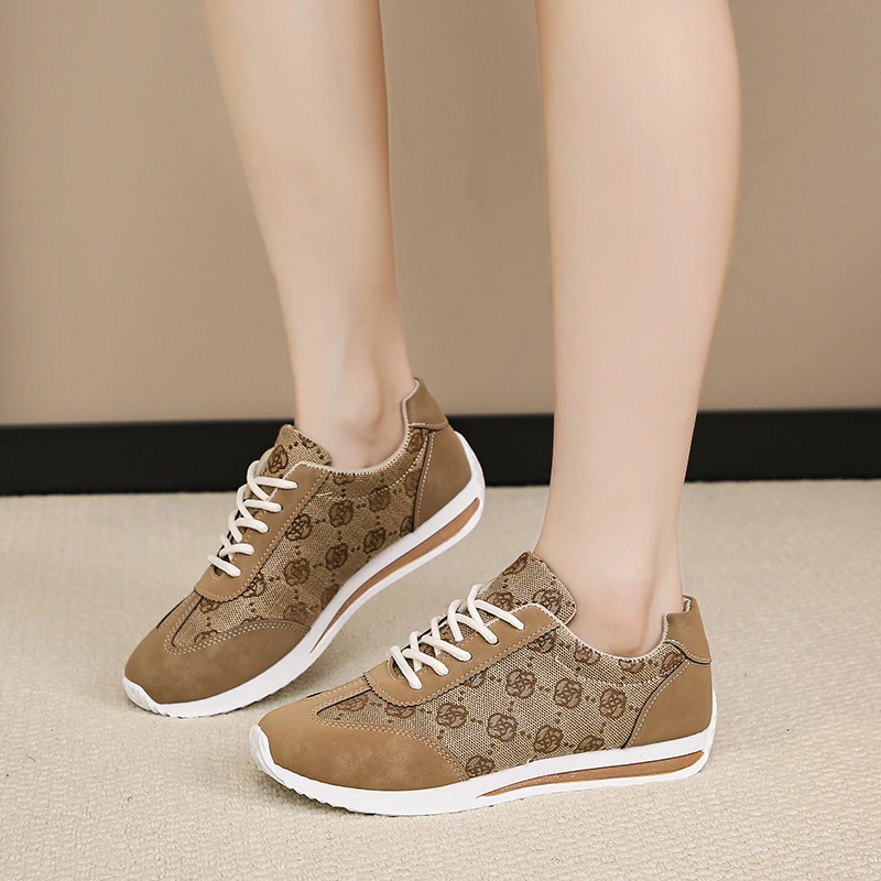 2024 New Luxury Casual Lace Up Sneakers Fashion Brand Casual Shoes for Women Retro Trend Soft Running Sneakers Zapatos De Mujer