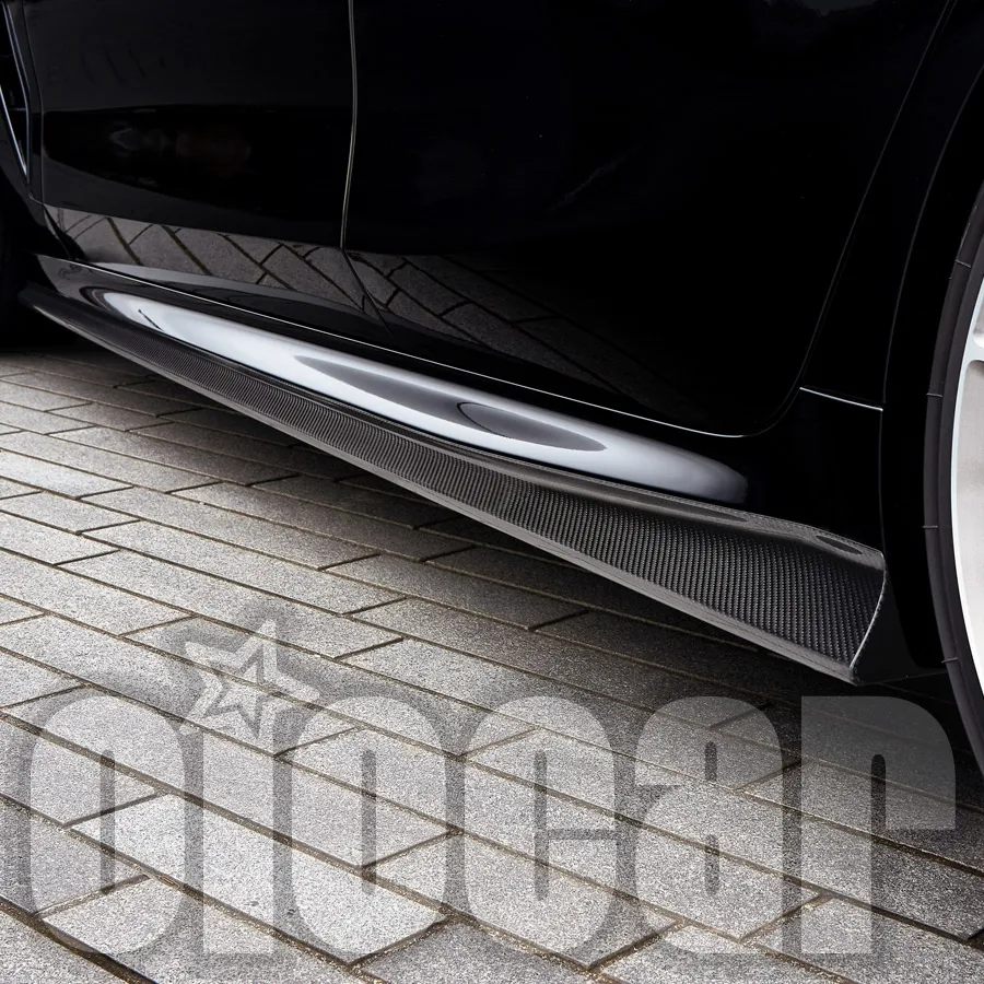 oiomotors 3D style Dry Carbon Side Skirts for BMW F91 F92 F93 M8