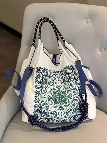 일본식 나일론 Crossbody 가방 볼 체인 친환경 가방 캔버스 싱글 숄더 백 하이킹 피트니스 컴퓨터 가방 여성용