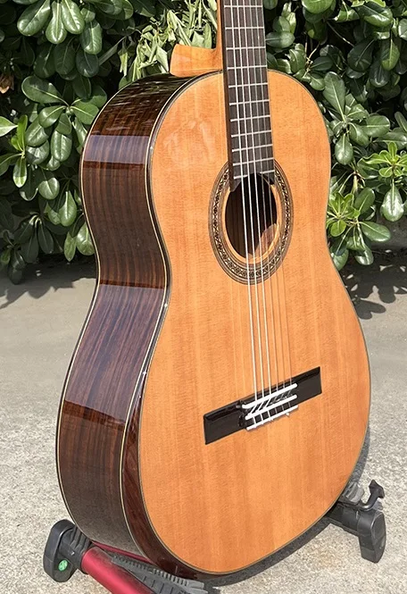 

Armrest Design Classical Guitar Solid Canadian Cedar Top Indian Rosewood Back&Sides Vintage Spanish Style Professional Grade