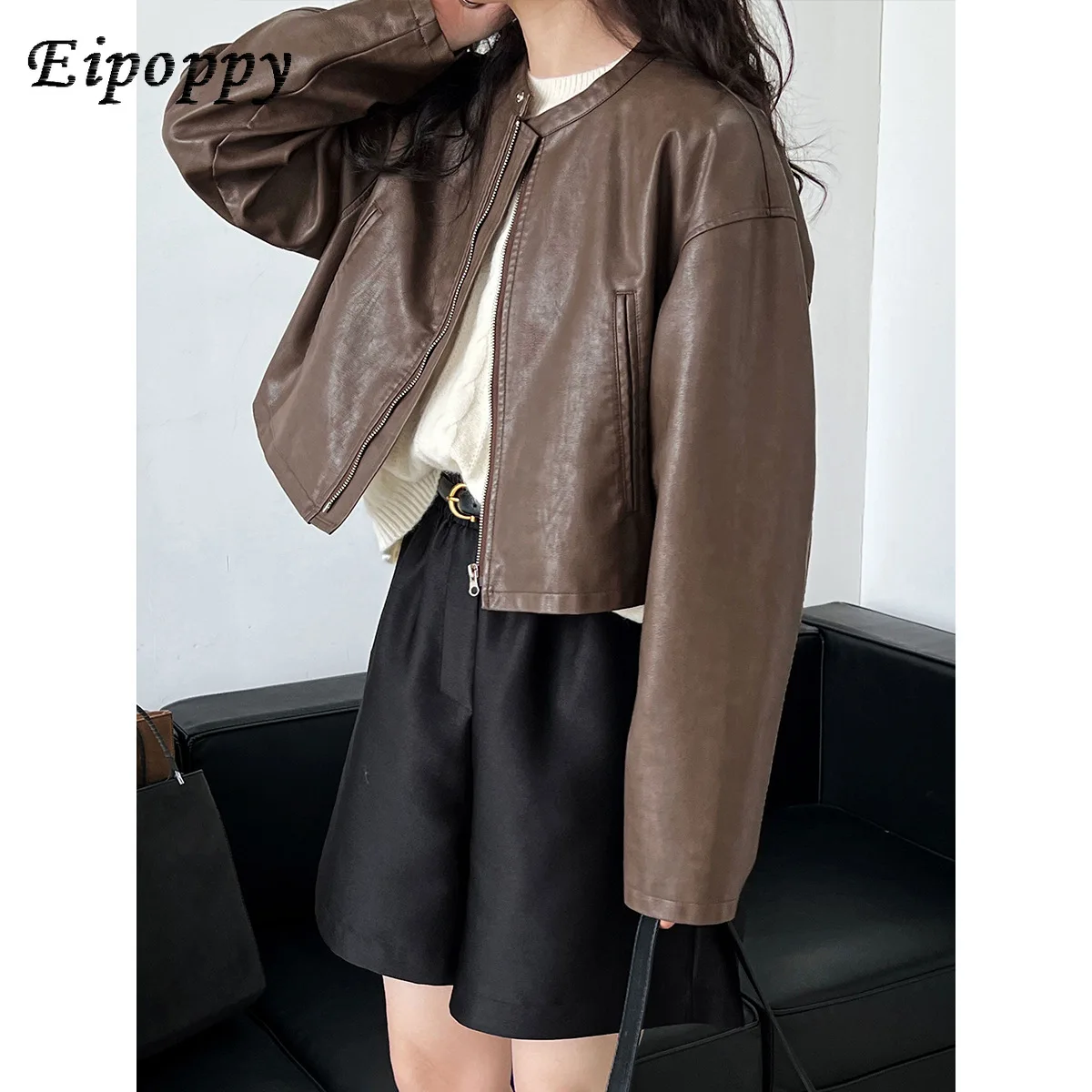 

Vintage Zipper O-neck Short Leather Coat Women's Motorcycle Clothing Jacket