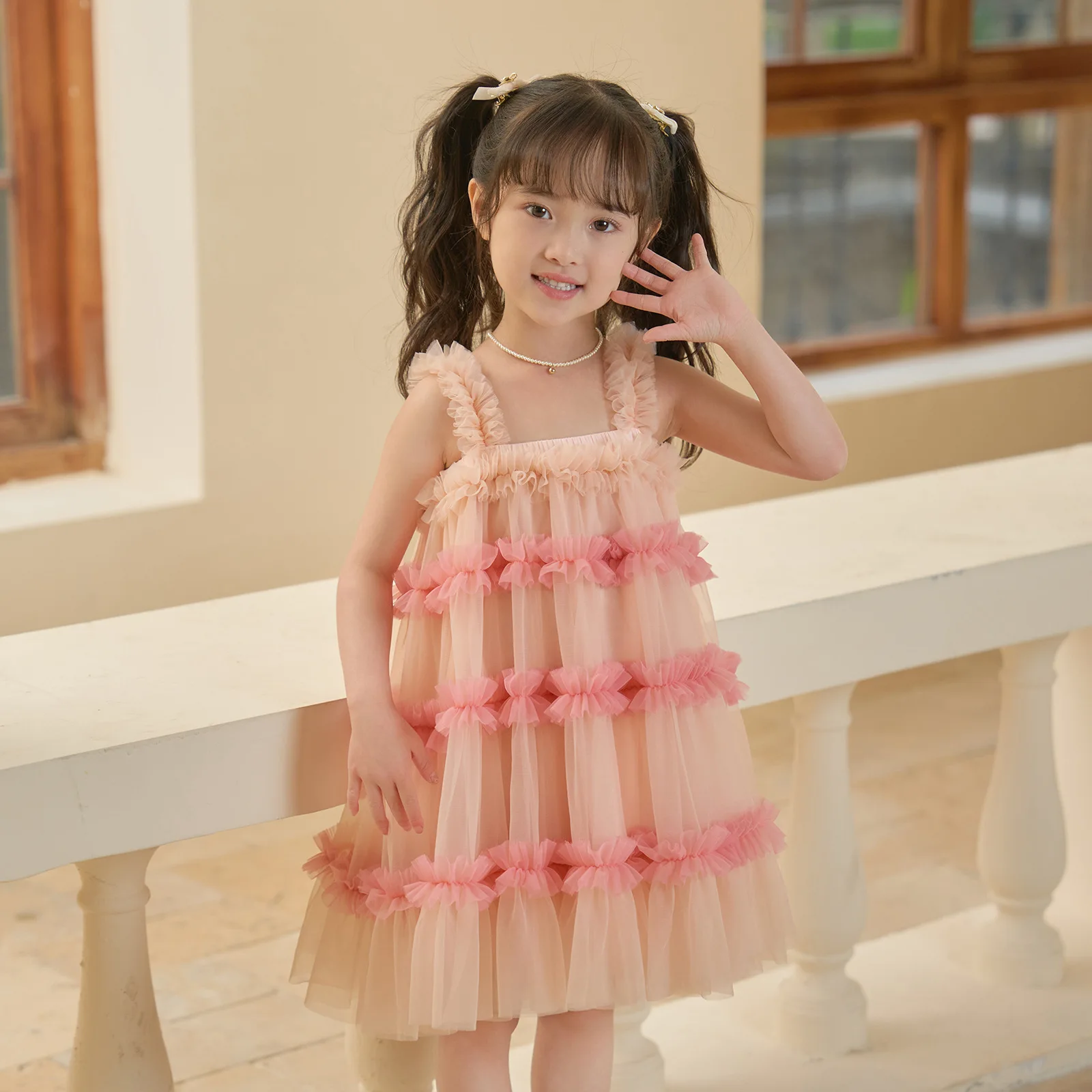 

2025 new Summer girls' puffy skirts, cute princess dresses, style strappy dresses, and baby girls' evening gowns