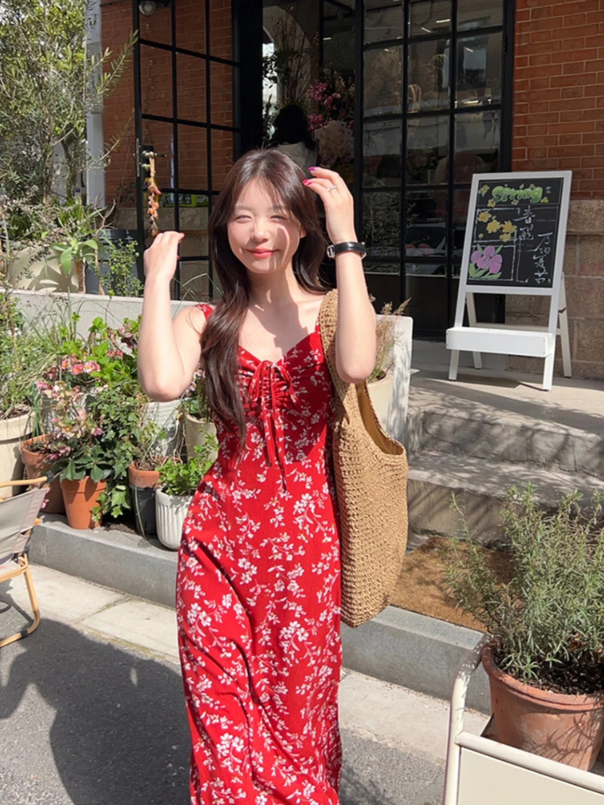 กระโปรงชายหาดลายดอกไม้สีแดง ter Dr กระโปรงชายหาดฤดูร้อนของผู้หญิงกระชับสัดส่วนยาว Dr Commute Sle No Sve V-Ne A-...