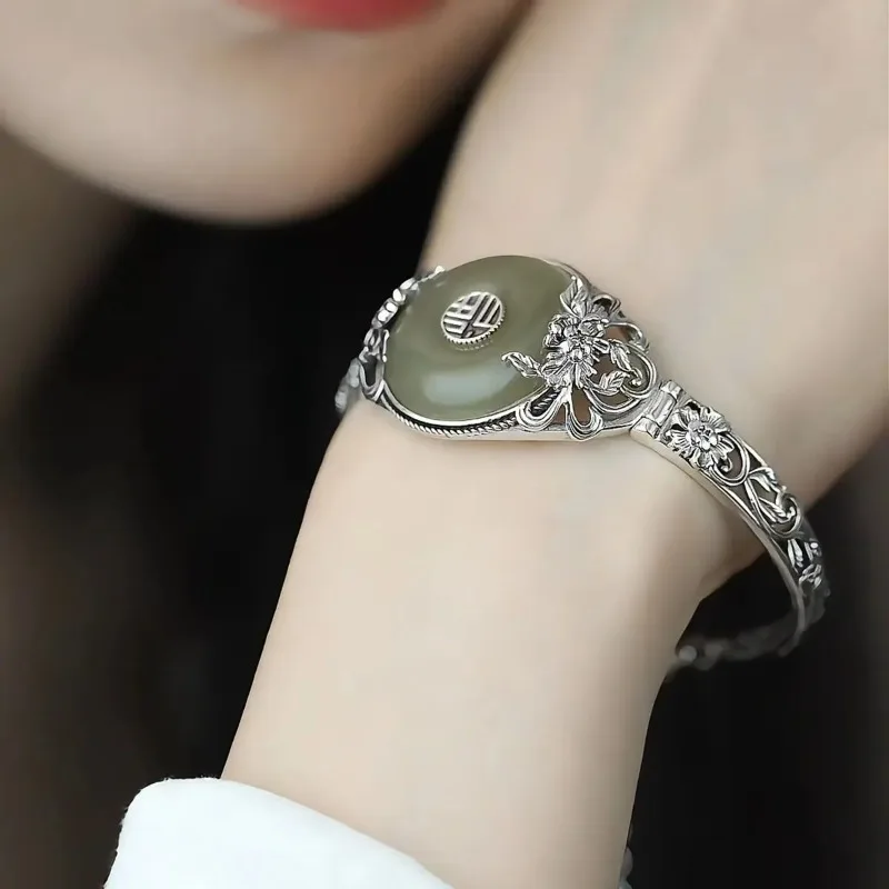 ‌Modern Chinese Revival Fu Symbol Safety Lock Peony Blossom Antique Cuff Elegant Minimalist Feminine Luxury Heritage Bracelet‌