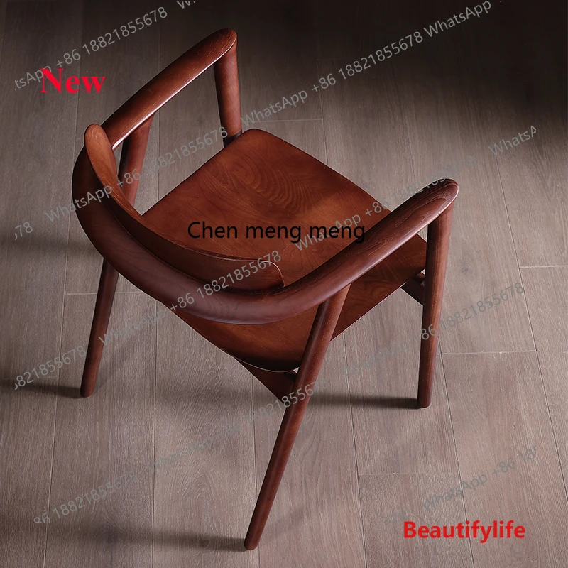 02A The new model is simple,  engraved version of the armchair/the traditional tenon and mortise of  solid wood dining chair