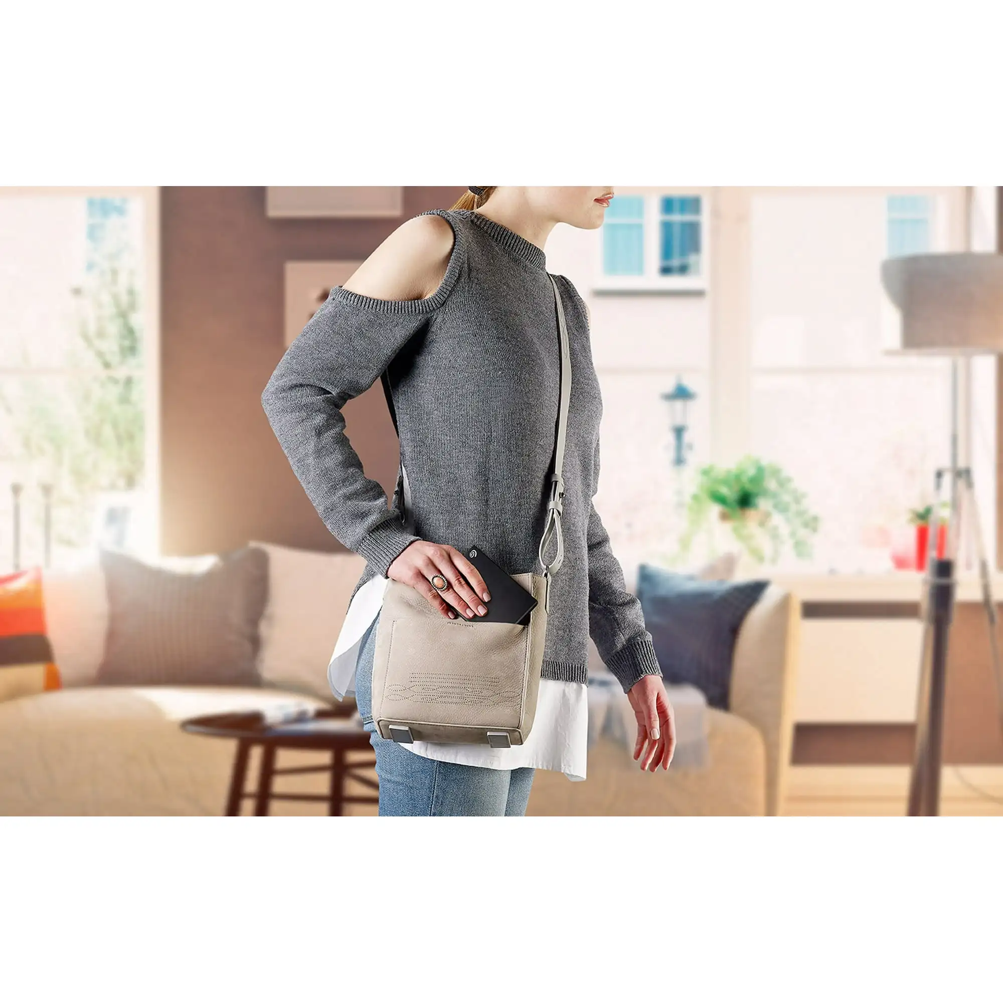 Seagate Expansion STKM2000400 2TB Portable Hard Drive, External, Black