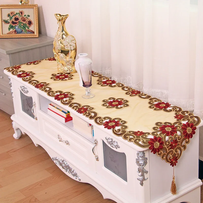 European Table Runner Embroidery Elegant Tablecloth Cover Organza Fabric Embroidered Rustic Table Runners Wedding Decoration
