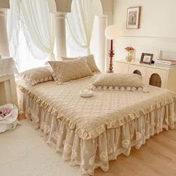 Shabby Chic Pink Lace Floral Bedskirt Quilted Princess Ruffle Girls Bedskirt Set with Pillowcases for Queen King size Bed