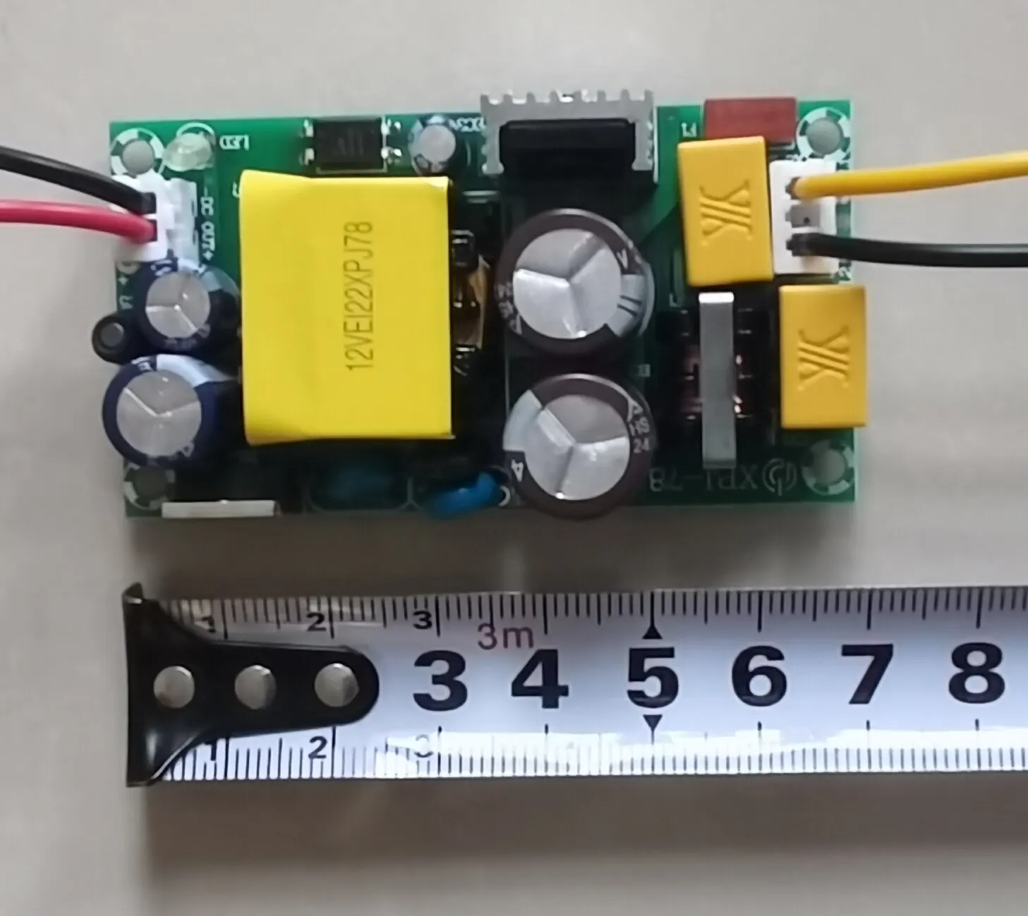 High withstand voltage system power supply, wide range input from 24V to 600V, converted to 12V2A output, isolated power supply.