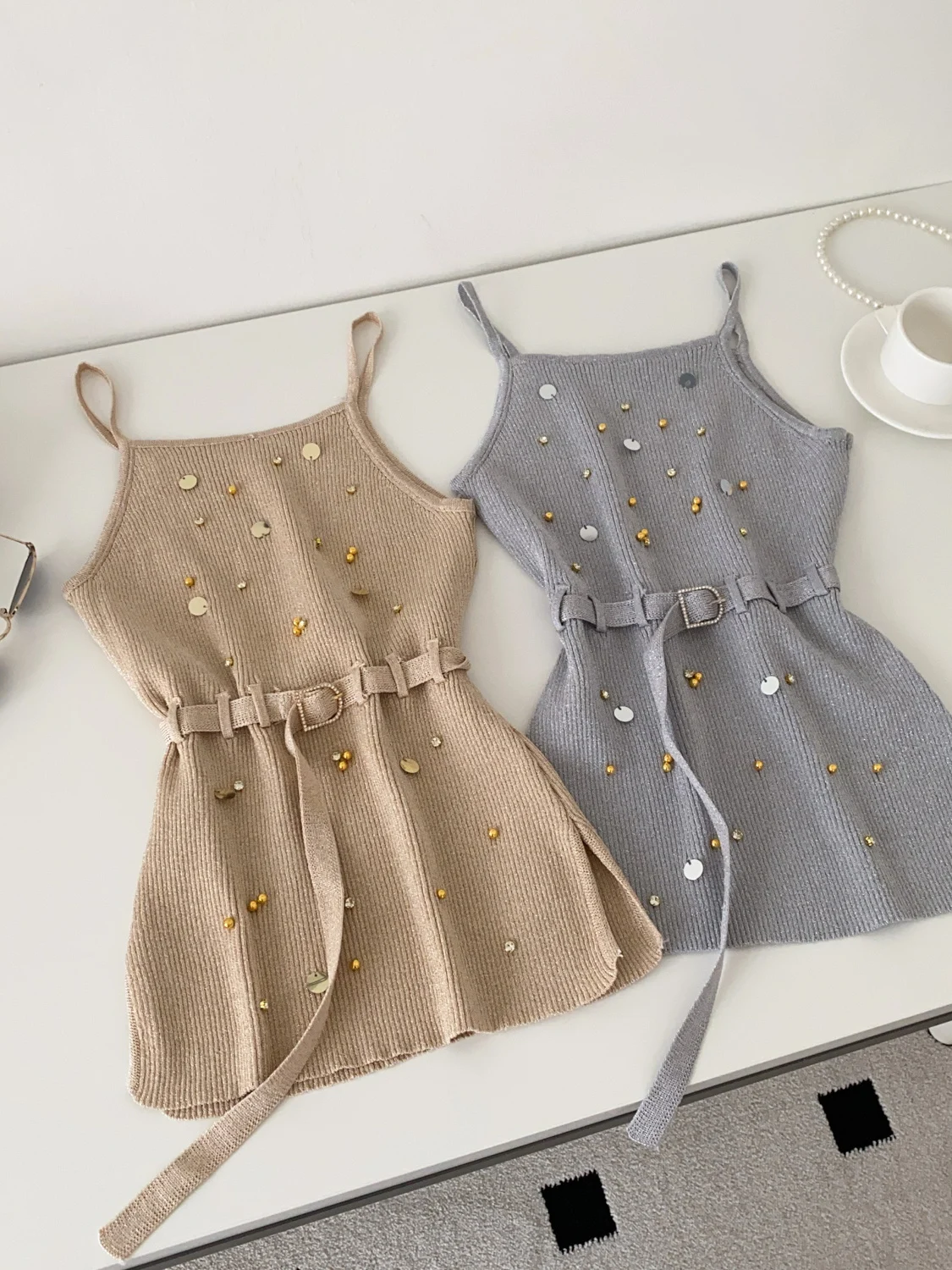 

Pure Desire Сексуальный жилет на бретельках для девочек с мягким поясом Женский Xia Heavy Industry Nail Bead с блестками на талии вязаный топ на бретельках