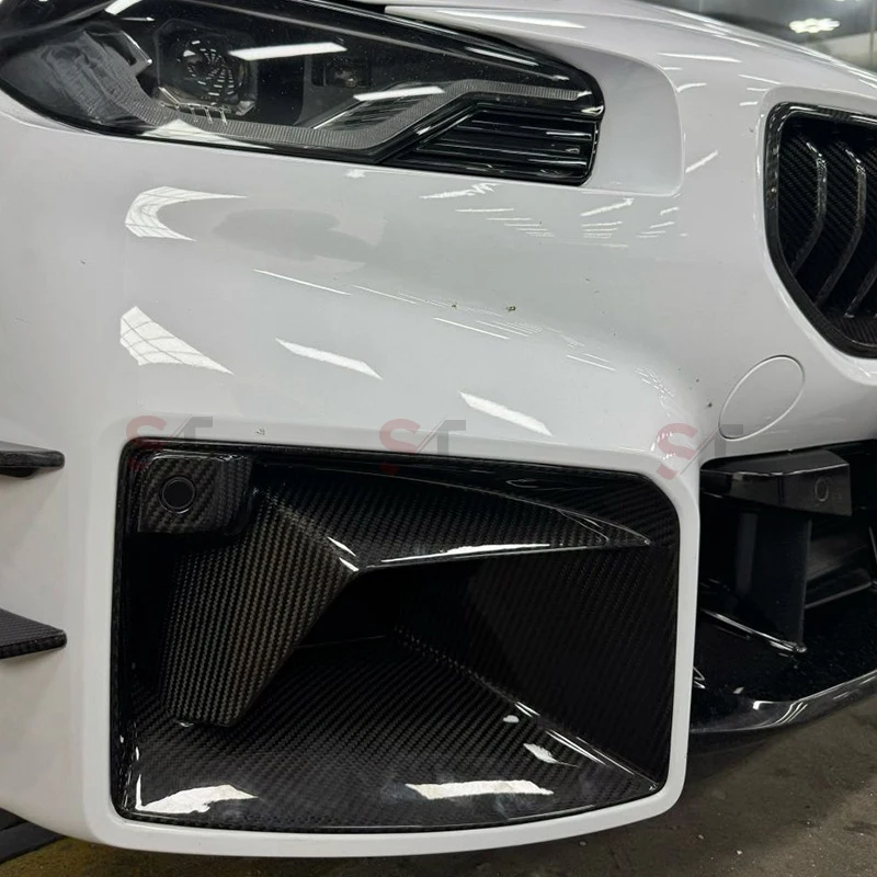 Suitable for BMW M2 G87 carbon fiber TRE model fog light frame air vent front bumper ventilation port modified intake grille