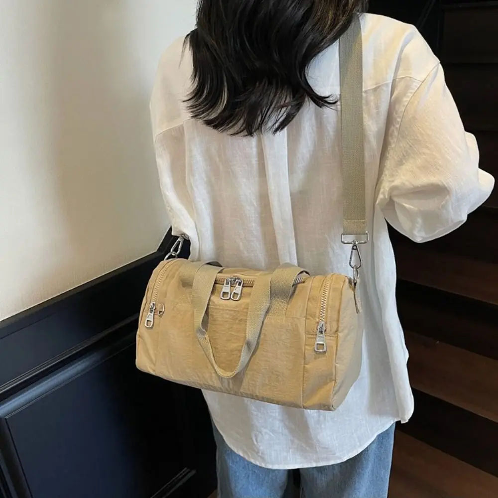 

Casual Nylon Travel Duffel Bag Portable Crossbody Women's Fitness Handbag Large Capacity Wet Dry Separation Shoulder Bag Travel