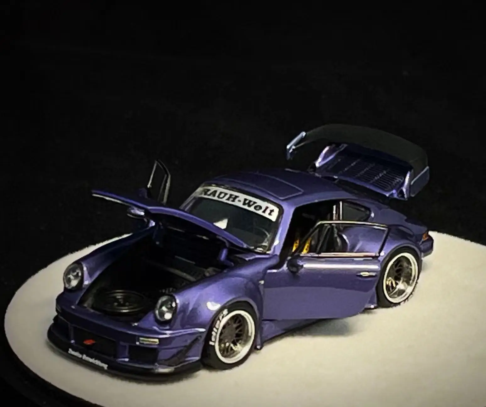 

**Pre-order **PGM 1:64 RWB930 Violet Purple Diecast Model Car