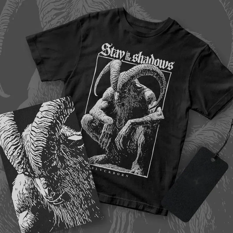 Hot Selling Nazgul and His Prey Print Pattern T Shirt Gothic Punk Tops Casual Loose Round Neck Short Sleeved High Street T-shirt